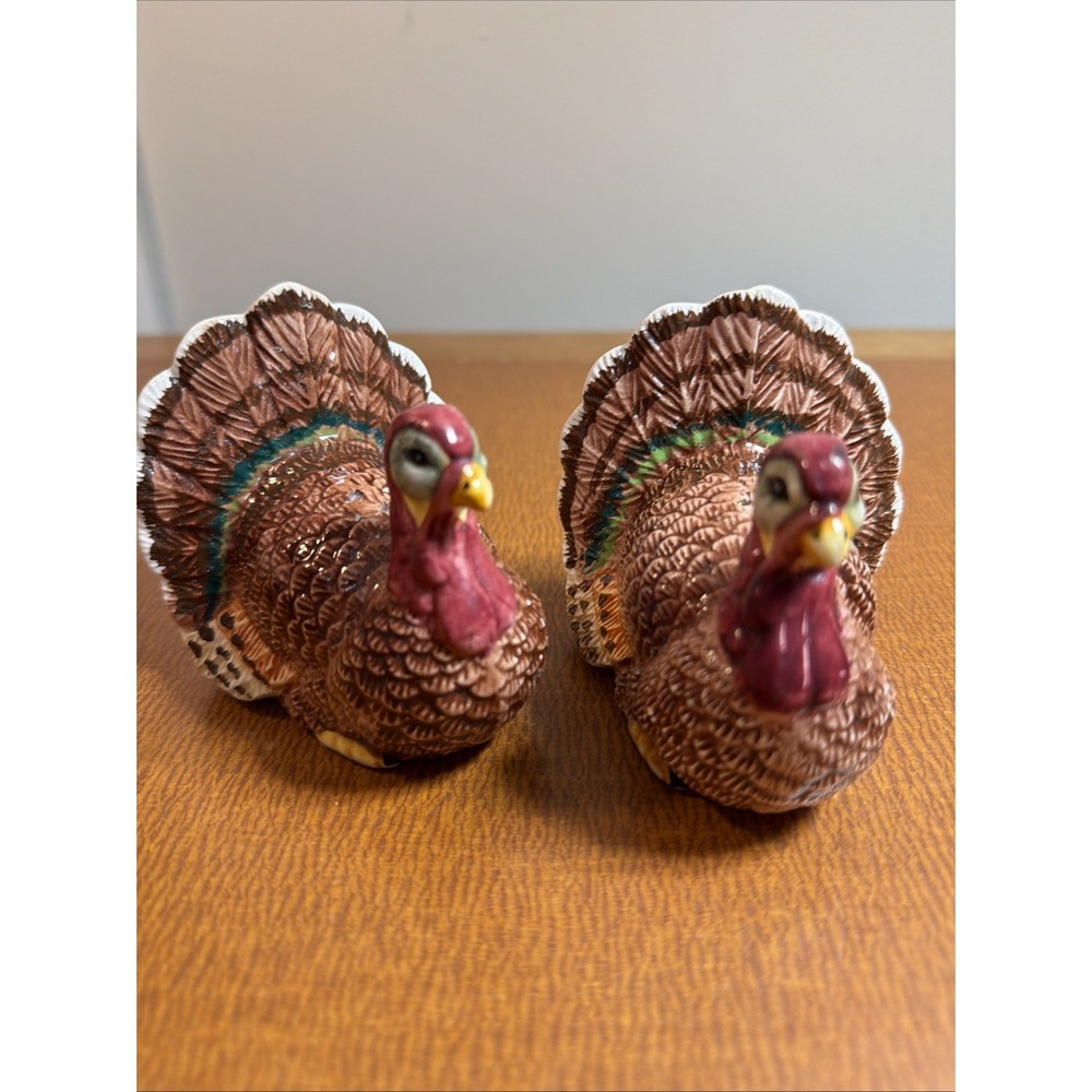 Thanksgiving Turkey Salt & Pepper Shaker Set Ceramic Ganz New Without Box 2.75"H